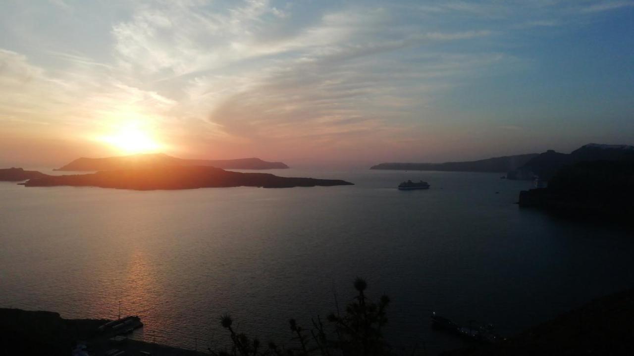Poudras Amazing View Caldera Villa Ormos Athinios Bagian luar foto